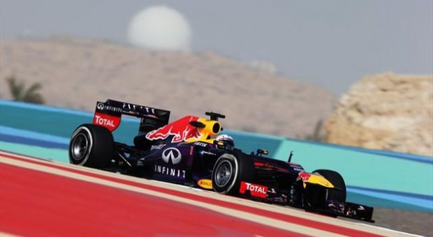 Renault won the first V8-powered race in 2006 (Bahrain GP)