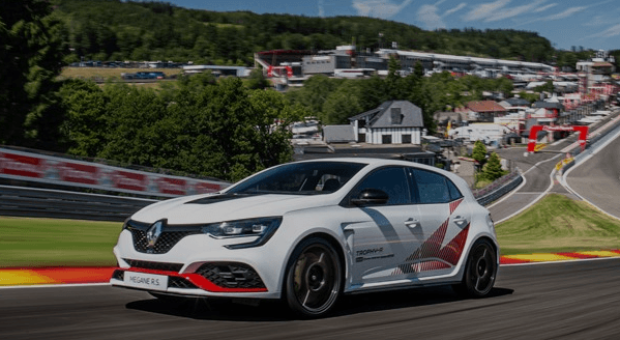 The new MEGANE R.S TROPHY-R: New record at Spa-Francorchamps in R.S. Days